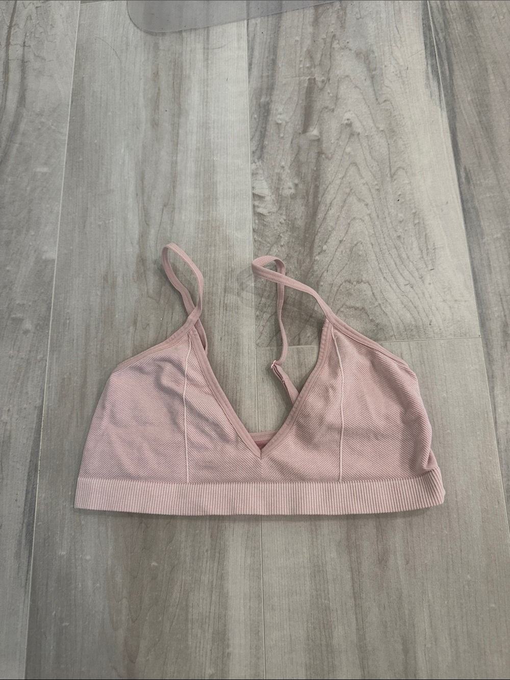 Colsie Dusty Pink Ribbed V-Neck Bralette
